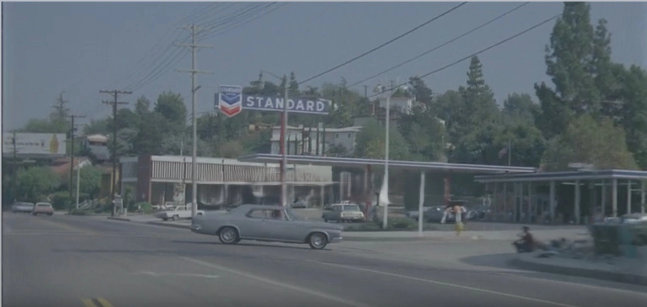 Gasolinera Standard Oil, 1968